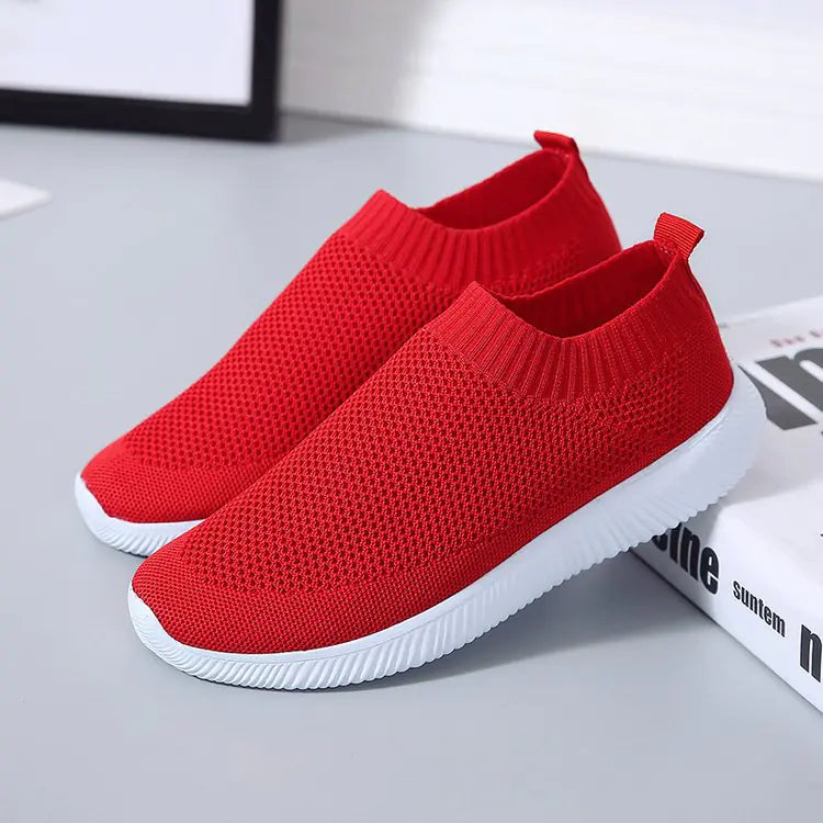 Breathable Mesh Slip-On Round Toe Flat Shoes