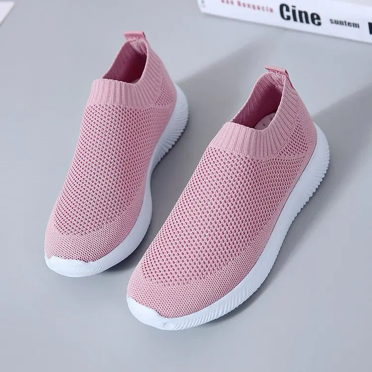Breathable Mesh Slip-On Round Toe Flat Shoes